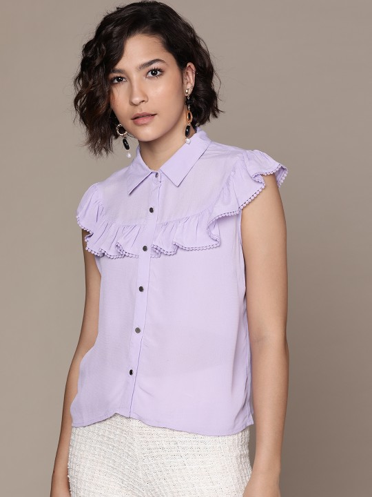 Women’s Ruffled Sleeveless Shirt