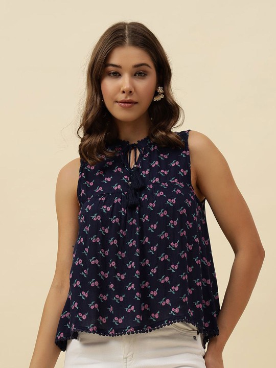 Women’s Sleeveless Top